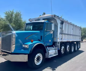 Camión Volquete Usado Freightliner FL112 2015 de 5 Ejes en EXCELENTE ESTADO, LISTO PARA ENVIAR a Todo el Mundo - Product Image 6