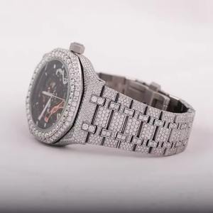 Atractivo Reloj de Pulsera de Lujo Personalizado con Diamantes de Moissanita de Corte Redondo, Estilo Hip Hop, de Acero Inoxidable para Hombre, de la India - Product Image 3