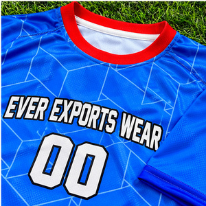 Tenue de football personnalisée, maillot de football bleu royal et rouge, short de football, kit de football, design unique, ensembles personnalisés pour équipes, ensembles pour clubs - Product Image 4