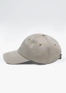 Gorra de Béisbol Impermeable y Elegante para Montar a Caballo 2026, con Correa Ajustable, Diseño Moderno para Uso Ecuestre al Aire Libre - Product Image 2