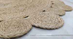 Alfombra Redonda de Yute Tejida a Mano con Diseño de Conchas Estilo Boho, Fibra Natural, Decoración Rústica para el Hogar - Product Image 5