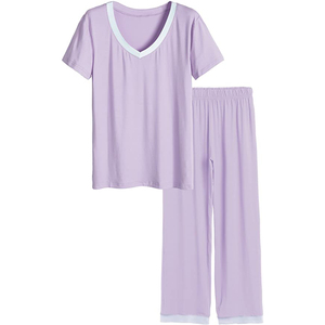 Ensemble pyjama haut à manches courtes et pantalon long : vêtements de nuit d'été en satin respirant de haute qualité - Product Image 4