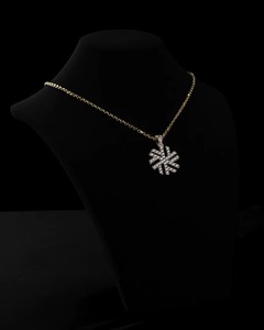 Pendentif flocon de neige glacé HipHop personnalisé en moissanite VVS, collier délicat en argent 925, bijoux minimalistes étincelants pour cadeau - Product Image 5