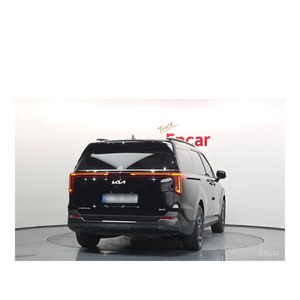 Kia Carnival HEV 2024 de 7 Plazas, Transmisión Automática, Asientos de Cuero, Cámara Trasera - 24,660 km, Volante a la Izquierda - Product Image 4