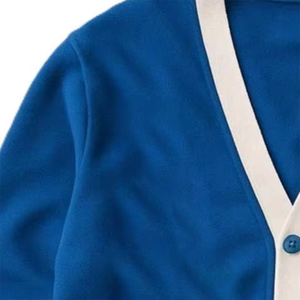 Cardigan en tricot unisexe Zeta bleu et blanc à col ouvert, manches évasées en laine, pour tenue universitaire, sororité, fraternité, collège, université, école - Product Image 2