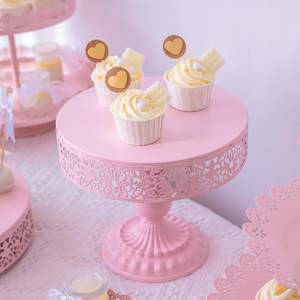 Plato de Metal Indio de Lujo con Pedestal para Celebraciones, Presentación de Dulces para Bodas, Eventos, Hoteles, Soporte para Pasteles a Precio de Mayoreo - Product Image 2