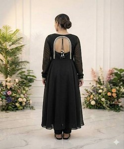 Vestido moderno de georgette con bordado de lentejuelas y moti, con dupatta, para ocasiones festivas, precio al por mayor, prenda étnica, color negro. - Product Image 2