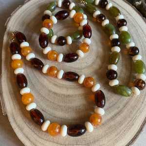 Collar con Colgante de Corazón con Cuentas de Perlas Naturales de Resina de Lujo, Joyería de Moda Hecha a Mano para Mujer, para Fiestas, Bodas, Estilo Contemporáneo - Product Image 3