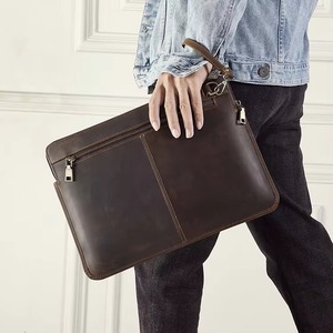 Housse pour ordinateur portable en cuir véritable vintage moderne pour hommes - Housse pour ordinateur portable professionnelle durable et écologique LS-0267 - Product Image 4