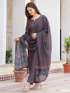Traditional Printed Blue Cotton <b>Kurta</b> Set Dupatta <b>Women</b> Casual Wear India Pakistan Style Regular Fit Midi Length Quick Dry - Product Image 5
