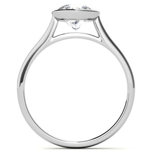 Anillo de Compromiso y Boda de Lujo con Moissanita Redonda de Corte Brillante, Engastada en Bisel de Plata de Ley Chapada en Oro de 18K - Product Image 3