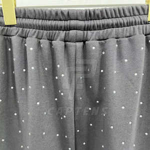 Ensemble de survêtement personnalisé avec strass, comprenant un sweat à capuche et un pantalon évasé, effet délavé, style streetwear, 2 pièces - Product Image 6