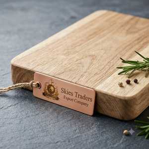 Tabla de cortar rectangular de madera de nogal grabada a medida con etiqueta de cuero para colgar, para restaurante - Product Image 1