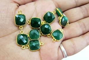 Dyed <b>Emerald</b> <b>Cushion</b> Shape Square 10mm Briolette Connectors Double Loop <b>Emerald</b> Bezel Jewelry Making Connectors - Product Image 3
