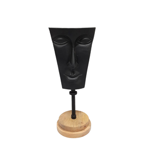 Estatua Decorativa de Aluminio y Madera con Base Redonda, Color Oro Latón Rústico y Natural, Escultura para Decoración de Mesa - Product Image 3