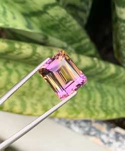 Pierre d'amétrine taille émeraude, pierre précieuse naturelle, quartz violet facetté, qualité excellente, rare, certifiée par un tiers - Product Image 4
