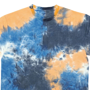 เสื้อยืดผู้ชายแบบถักลายมัดย้อม แขนสั้น คอกลม ลายพิมพ์สีน้ำเงินสีส้ม ทรงปกติ - Product Image 3