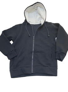 Sweat-shirt à capuche unisexe tendance et stylé, avec manches longues et tailles personnalisées disponibles à la vente - Product Image 2
