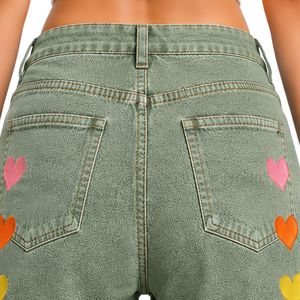 Shorts de Mezclilla para Mujer, Color Verde Salvia, con Corazón Arcoíris Bordado, Cintura Alta, Corte Holgado Informal, Dobladillo Enrollado, Algodón, Moda Verano - Product Image 6