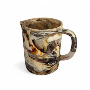 Jarra de Resina con Encanto Rústico, Tazas Resistentes al Calor para Vajilla y Decoración - Product Image 1