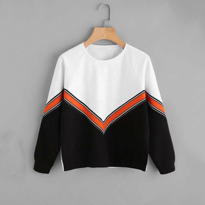 Women Raglan Sleeve Sweatshirt Geometric Graphic Panel Crew Neck Fleece Pullover Bulk Casual Autumn Winter Sweatshirt - Product Image 3
