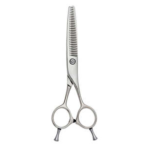 กรรไกรตัดผมและซอยผมใบตรง ราคาโรงงาน ผลิตจากสแตนเลส ชุดอุปกรณ์ทำผมสำหรับร้านเสริมสวย - Product Image 5