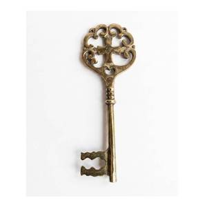 Clé squelette décorative en aluminium de style antique, vendue comme objet décoratif, pendentif de bijoux ou souvenir de mariage, utilisée pour la décoration intérieure. - Product Image 4