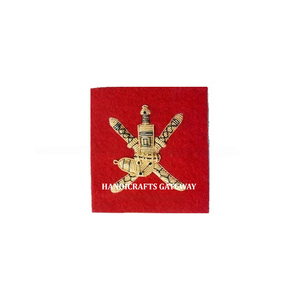 ตราปักมือแบบซารี - Product Image 1
