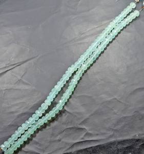 Cuentas facetadas redondas de calcedonia natural, hilo de cuentas sueltas de piedras preciosas para la fabricación de joyería artesanal al por mayor. - Product Image 2