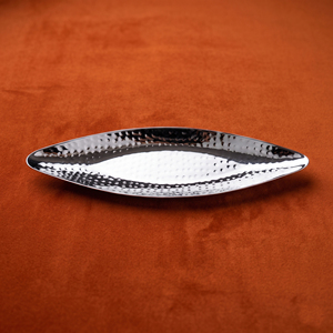 Luxury Boat Shaped Hammered Metal Chocolate Platter <b>Tray</b> With <b>Mirror</b> Polished Finish, Perfect For Hotels And Home Decoration - Product Image 2