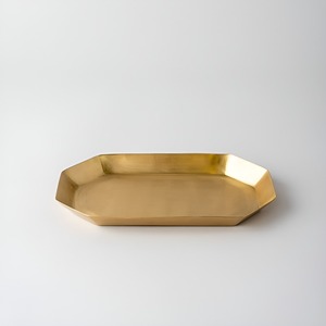 Bandeja de Servicio de Latón Vintage, Perfecta para Decoraciones de Bodas, Eventos Inspirados en la Herencia y Experiencias de Cena Formales - Product Image 1