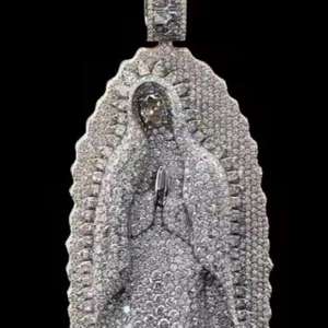 จี้เพชรโมอิสซาไนต์ VVS หรูหราประดับเพชรเต็มเม็ด สี D ผ่านการทดสอบเพชร เงินแท้ สไตล์ฮิปฮอป เหมาะสำหรับงานปาร์ตี้ - Product Image 1