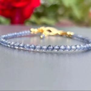 Pulsera de Iolita con Cuentas Delicadas de Plata de Ley 925, Cristal Natural Morado, Hecha a Mano, Regalo de Aniversario de Lujo para Mujer - Product Image 1