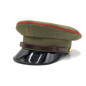 Gorra de uniforme de moda con diseño de corona estructurada y acabado de tela suave para desfiles y eventos. - Product Image 3