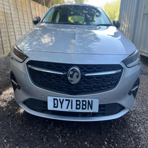 BUENA OFERTA, INSIGNIA 2021 1.5 TURBO D SE NAV GRAND SPORT EURO 6 (S/S) 5DR - Product Image 1