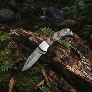 Cuchillo de Acero de Damasco con Punta Caída, Mango de Madera, Hoja Recta, Cuchillo Plegable de Bolsillo para Camping, 6.5 Pulgadas de Longitud Total - Product Image 2