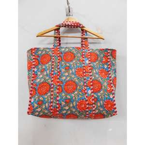 Sac fourre-tout en coton fait main imprimé au bloc avec fermeture éclair, réutilisable pour la plage et le shopping, sac à bandoulière style bohème indien - Product Image 1