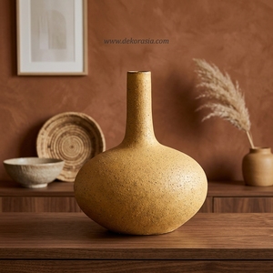 Vase en céramique rustique jaune Palu S à col long, pot en terre cuite artisanal, récipient décoratif en grès, vente en gros personnalisable - Product Image 5