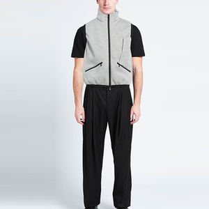 Veste en molleton de coton pour homme, style streetwear, 100% coton, poches zippées, coupe ajustée, vente en gros, vestes sans manches personnalisées pour homme - Product Image 5