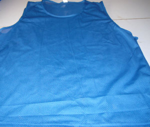 CHALECO DE ENTRENAMIENTO AZUL - Product Image 1