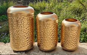 Ensemble de 3 vases tendance en acier inoxydable faits à la main, design Art Déco, finition dorée, vases décoratifs de table avec base antidérapante pour Pâques - Product Image 5