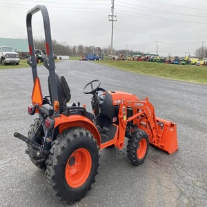 Tracteur agricole 4x4 B2601 70 CV avec pompe et boîte de vitesses - Meilleur prix, livraison rapide, en stock - Product Image 5