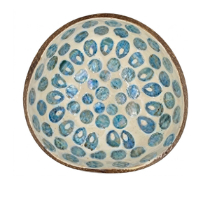 Vente en gros de bols en coquille de noix de coco gravés, écologiques, modernes, uniques, artisanaux, polis, durables et de haute qualité - Product Image 2