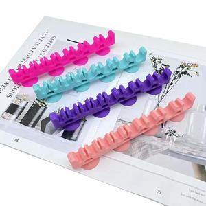 Desktop Wall Suction Cup Silicone Beauty Tool <b>Makeup</b> Brush <b>Holder</b> with Pen <b>Holder</b> Function for Cleaning - Product Image 1