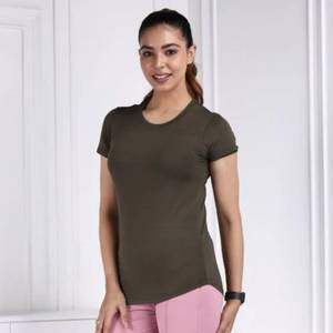 T-shirt en coton pour femme de qualité supérieure, couleur unie, léger, respirant, tissu doux, coupe classique pour un confort quotidien - Product Image 3