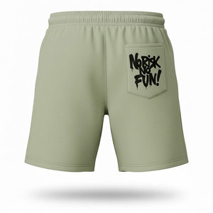Shorts kaki homme personnalisés 240 GSM, shorts décontractés avec poches profondes, taille élastique et cordon de serrage, coupe confortable pour homme. - Product Image 2