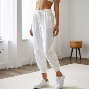 กางเกงวอร์มผ้าฟลีซหลากสีสำหรับผู้ชายและผู้หญิง ออกแบบมาเพื่อการสร้างแบรนด์เองได้ พร้อมเชือกผูกเอว เหมาะสำหรับใส่ออกกำลังกาย - Product Image 3