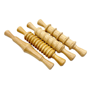 Outil à roulettes en bois écologique 30 x 176 mm avec 12 lames, vernis personnalisé pour la décoration de pâtisserie, jeu de découpe pour enfants PLOMA K215D - Product Image 5