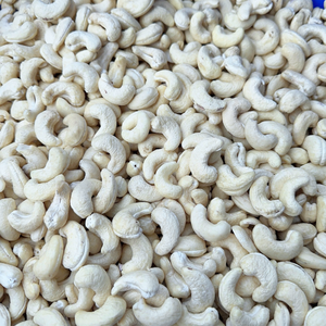 Hot Sale Cheap Rate Raw Cashew <b>Nuts</b> WW180, WW240, WW320, LP, WS Cashew <b>Nuts</b> Cashew <b>Nuts</b> W320 Customized Cutting Size - Product Image 1