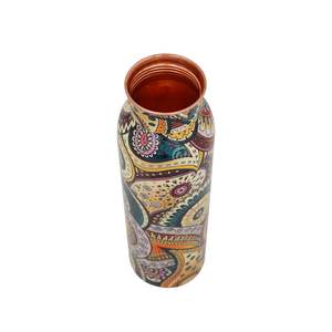 Botella de Agua Ecológica de Cobre Puro Ayurvédico de 1 Litro con Estampado Paisley, Tapa Antiderrames, Personalizable para Uso en el Hogar y la Oficina - Product Image 4